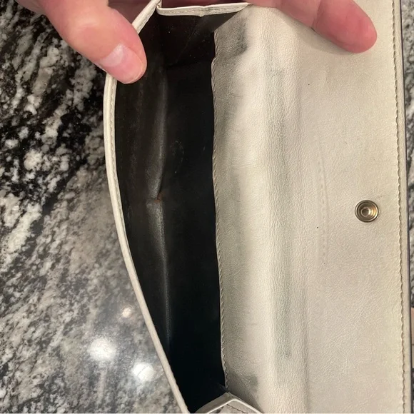 Gucci Brown and Cream Wallet - Picture 11 of 17